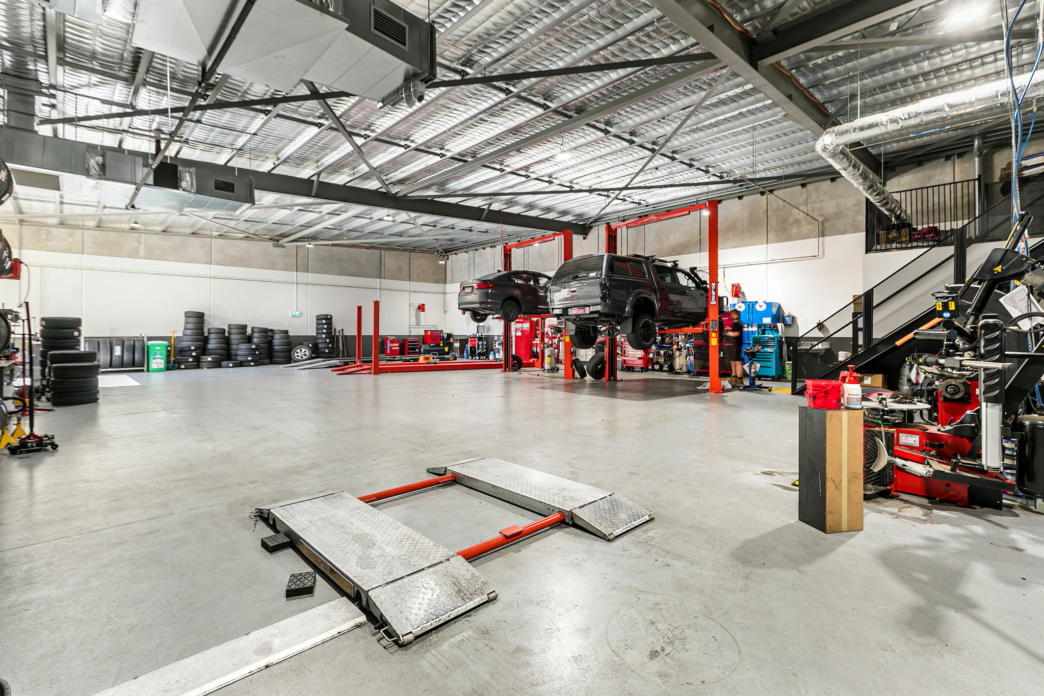 Aura_Stonebridge_Bridgestone_Auto___10__9851-68df13445f031
