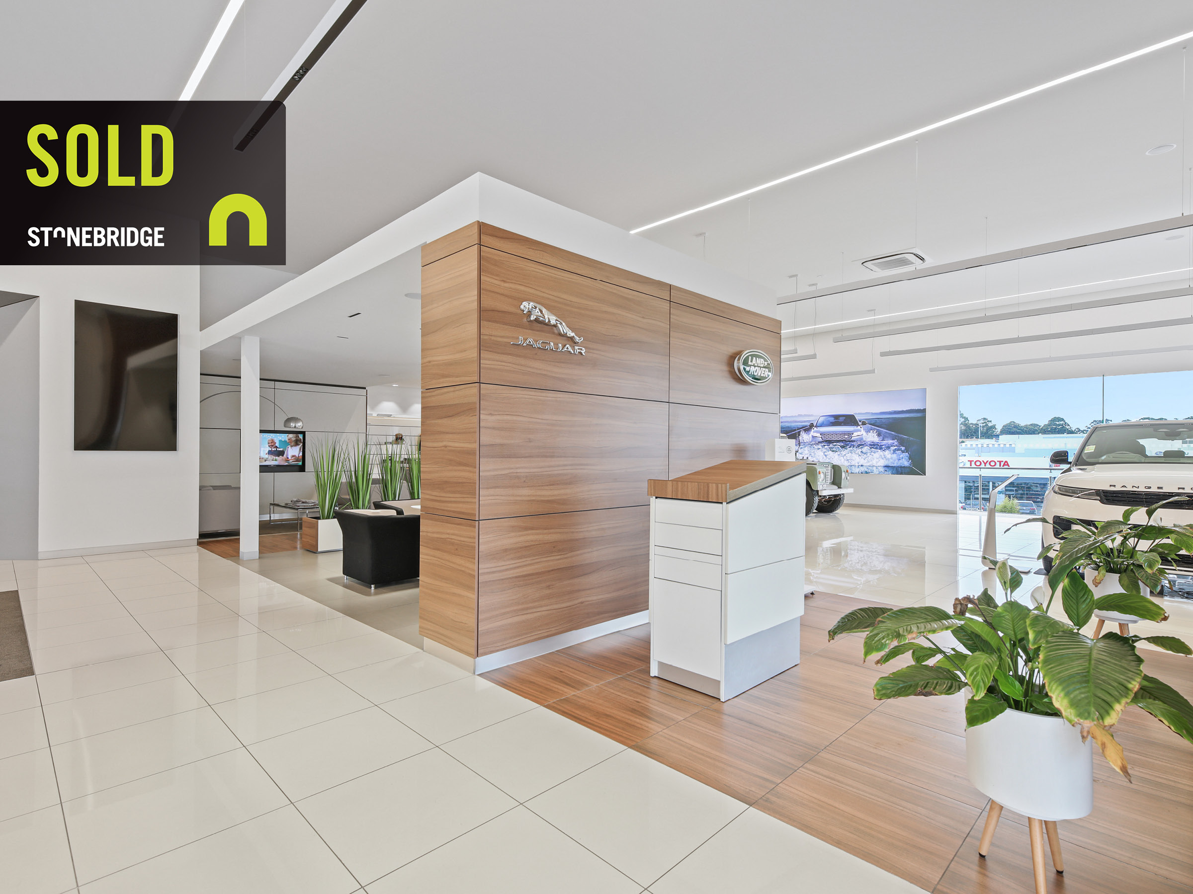 Traralgon_Auto_Dealership_HERO_v0116_6567-67282f14a84aa