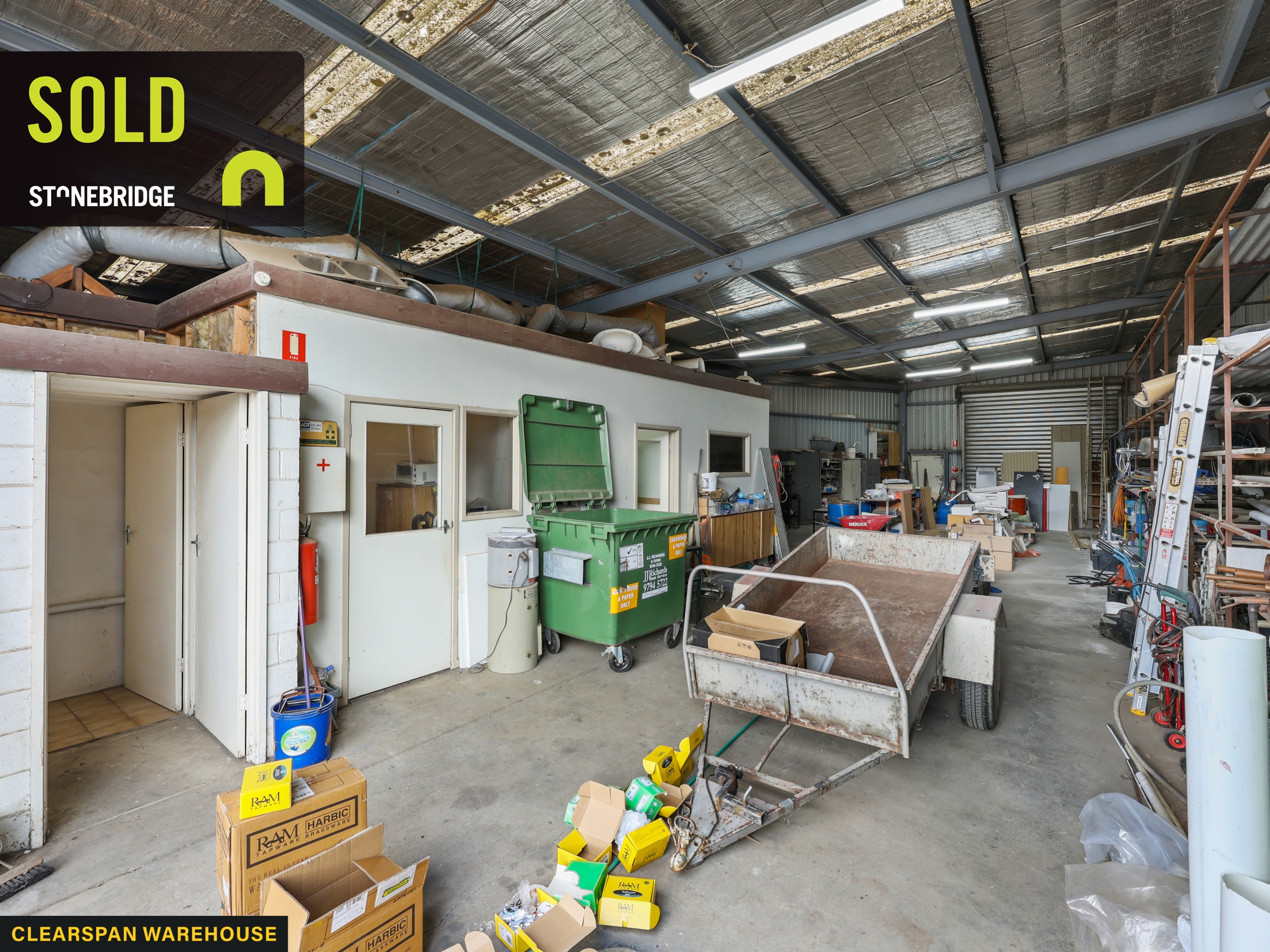 Triholm_Avenue_97_Laverton_realcomms_v25_3589-64bdd9cda291a
